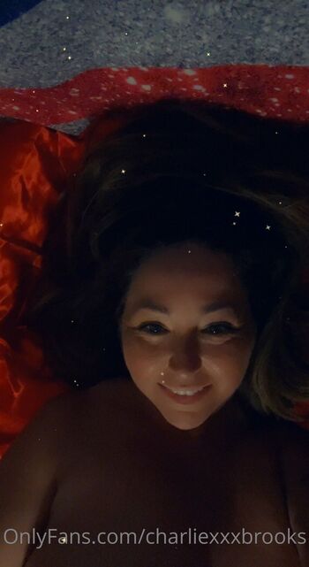 CharlieXxXBrook / charliexxxbrooks nude photo #1