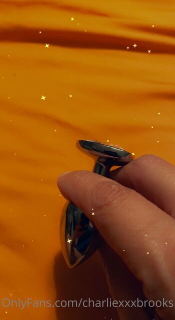 CharlieXxXBrook / charliexxxbrooks nude photo #11