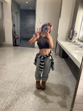 Charli O / charliofacefree nude photo #18