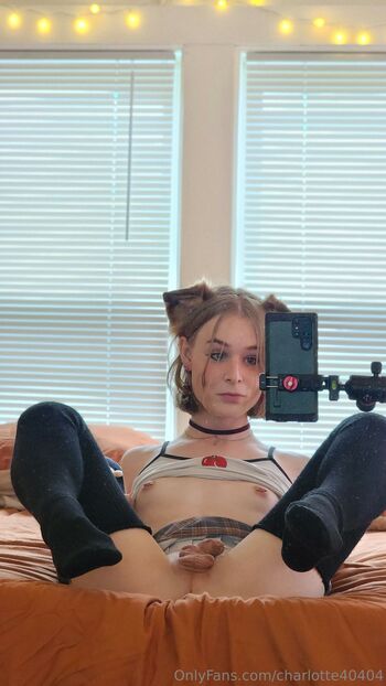 Charlott / charlotte40404 nude photo #6