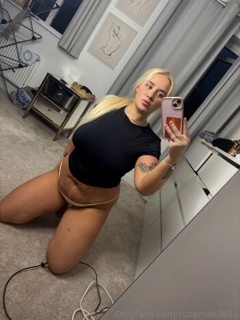 Charlotte / charlotteberryx nude photo #31