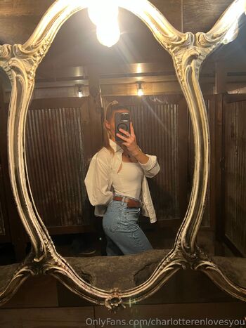 Charlotte Re / charlotterenlovesyou / charlotteren143 nude photo #11