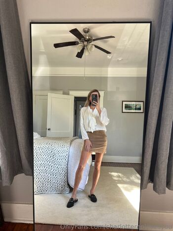 Charlotte Re / charlotterenlovesyou / charlotteren143 nude photo #13