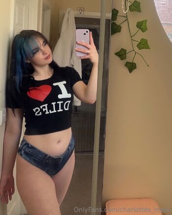 Lottie PPV / charlottes_mess / charlottethornexo nude photo #4