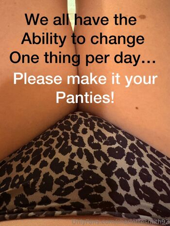 Charlotte Smit / charlottesmith92 nude photo #6