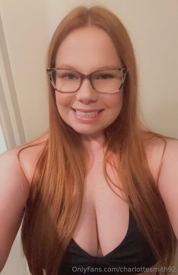 Charlotte Smit / charlottesmith92 nude photo #7