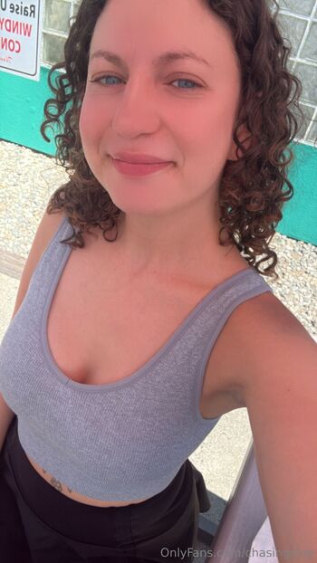 Cry Baby Abroa / chasingcloe nude photo #1