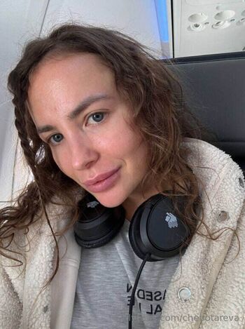 Chebyjane / chebotareva nude photo #1