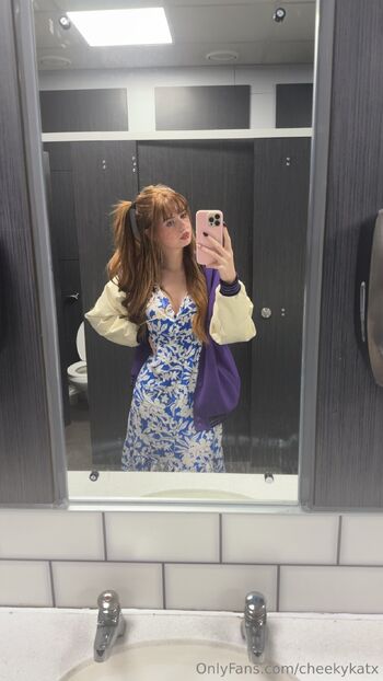 Ka / cheekykatx nude photo #9