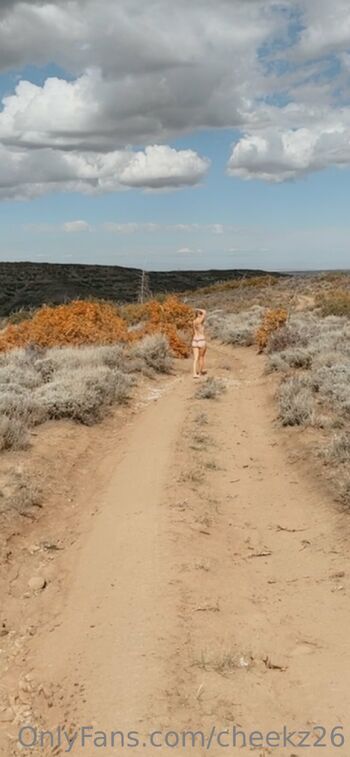 Cheek / cheekz26 / sexycheekz26 / sexycheeks2022 nude photo #4