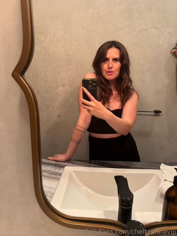 Tzarina Mace-Ralp / cheftzarinavip nude photo #14