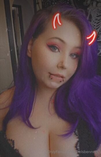 Chelsea TOP 1 Sexy Gamer on OnlyFans / chelsbennett nude photo #2