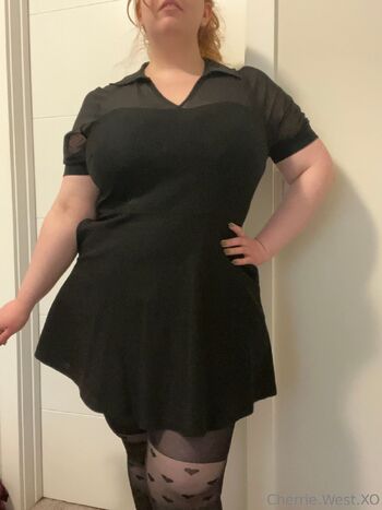 Cherrie West / cherrie.west.xo nude photo #12