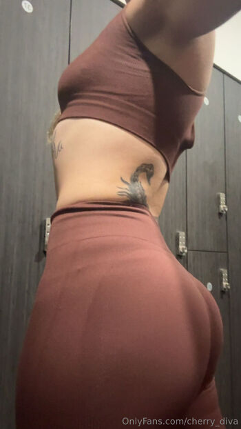 Cherry_div / cherry_diva nude photo #3