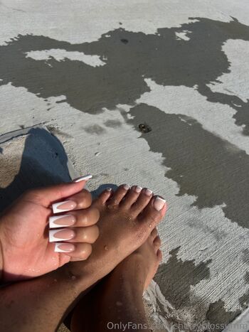 Cherry / cherryblossumm nude photo #1