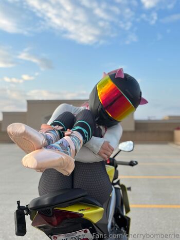 CherryBomBerry / cherrybomberrie nude photo #1