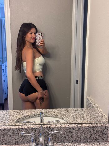 Cherrycatxo (YOUR DOMMY GAMER GF / cherrycatxo nude photo #5