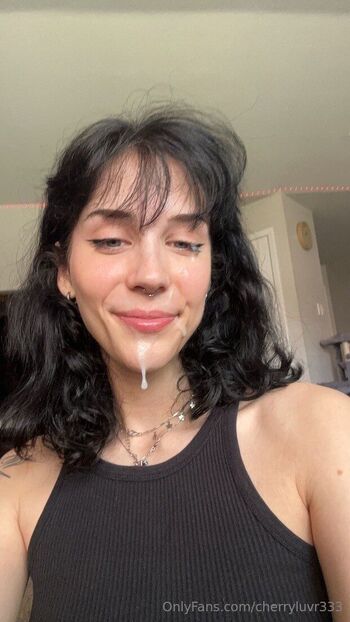Luci Lov / cherryluvr333 nude photo #7