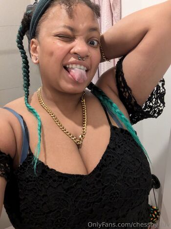 Chesshy Luvs Playroo / chesshy_luv nude photo #16