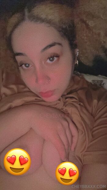 .𝒞𝒽𝑒𝓎𝒷𝒷𝓍𝓍𝓍. / cheybbxxx nude photo #1
