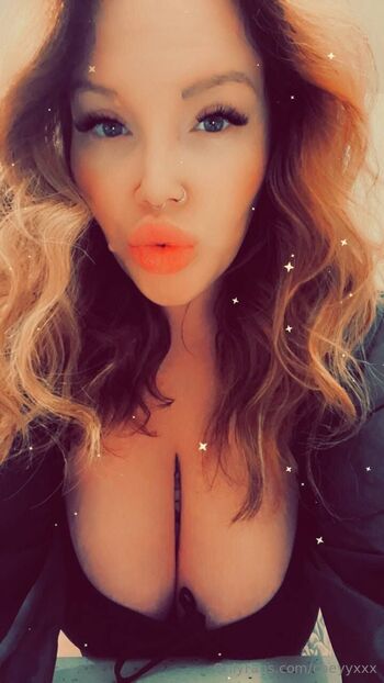 𝐎𝐇𝐇𝐇 𝐂𝐇𝐄𝐘𝐘 / cheyyxxx nude photo #14