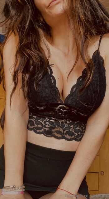 Charol / chharol nude photo #37