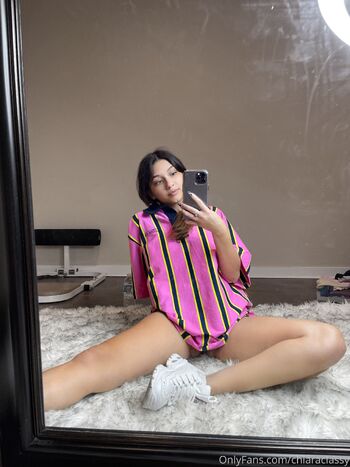 Natural Babe / chiaraxox nude photo #5