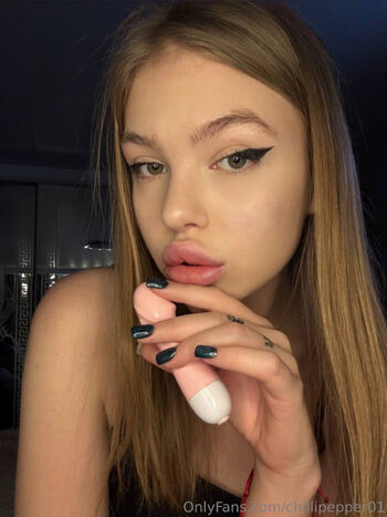 chillipeppe / chillipepper01 nude photo #11