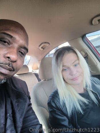 ChizzyTheEntertaine / chizhutch1223 nude photo #8