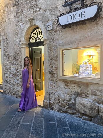 Chlo / chlo-ee nude photo #20