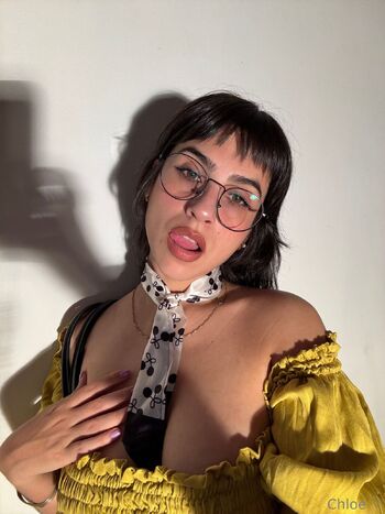 Chloe / chloe.magma / magma.blue nude photo #29