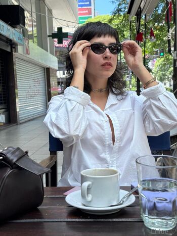 Chloe / chloe.magma / magma.blue nude photo #34