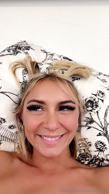 Chloe Temple / chloe_temple nude photo #32