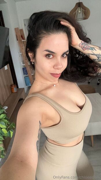 Chloe / chloeeclark nude photo #8