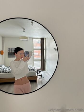 Chloe Lo / chloelolo / chloeeloloo nude photo #13