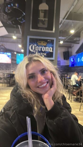 marie / chloemarie34 nude photo #14