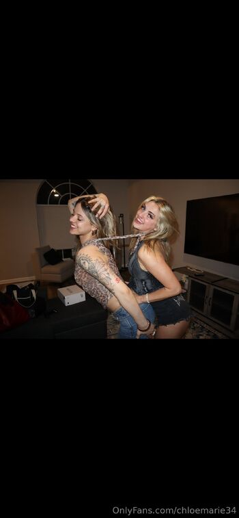 marie / chloemarie34 nude photo #30
