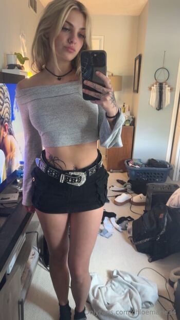 marie / chloemarie34 nude photo #31