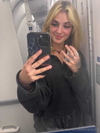 marie / chloemarie34 nude photo #37