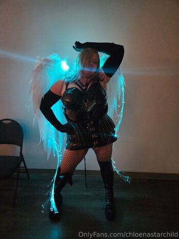 Chloena Starchil / chloenastarchild nude photo #1