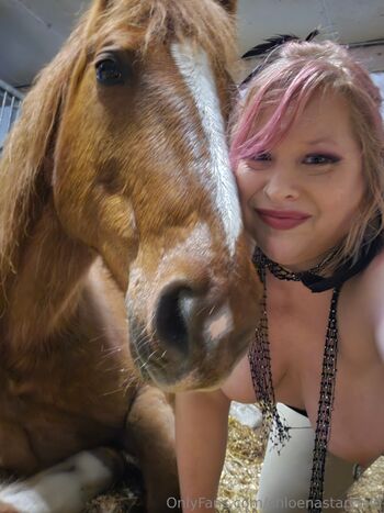 Chloena Starchil / chloenastarchild nude photo #28