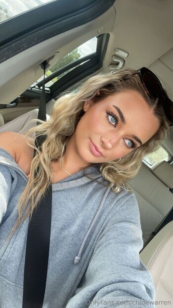 Chloe / chloewarren nude photo #27