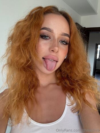 𝐂𝐡𝐥𝐨𝐞 𝐙𝐢𝐯 / chloeziva nude photo #5
