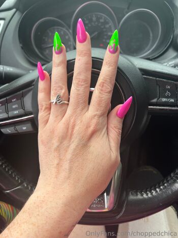 Pipe / choppedchica nude photo #2