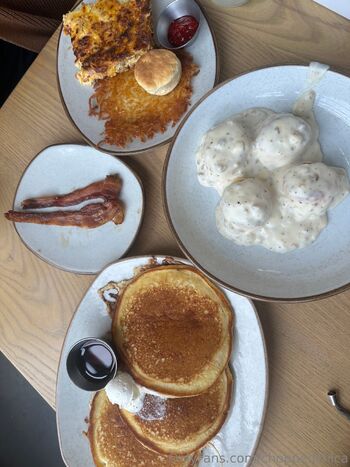 Pipe / choppedchica nude photo #16