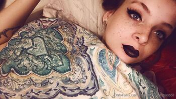 chrisinthebarbiedoll