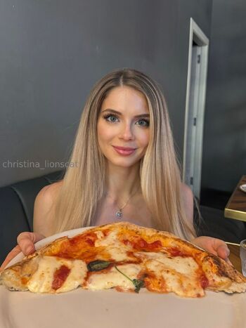 Christina LionsCa / christina_lionscat / christina_lions_cat / clionscat nude photo #24