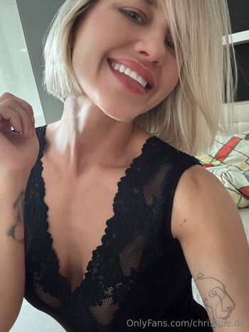 Christi (Christine) / christine.de nude photo #3