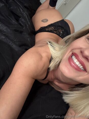 Christi (Christine) / christine.de nude photo #14