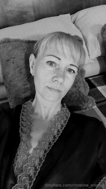 Christine OnlyFans / christine_onlyfan nude photo #33